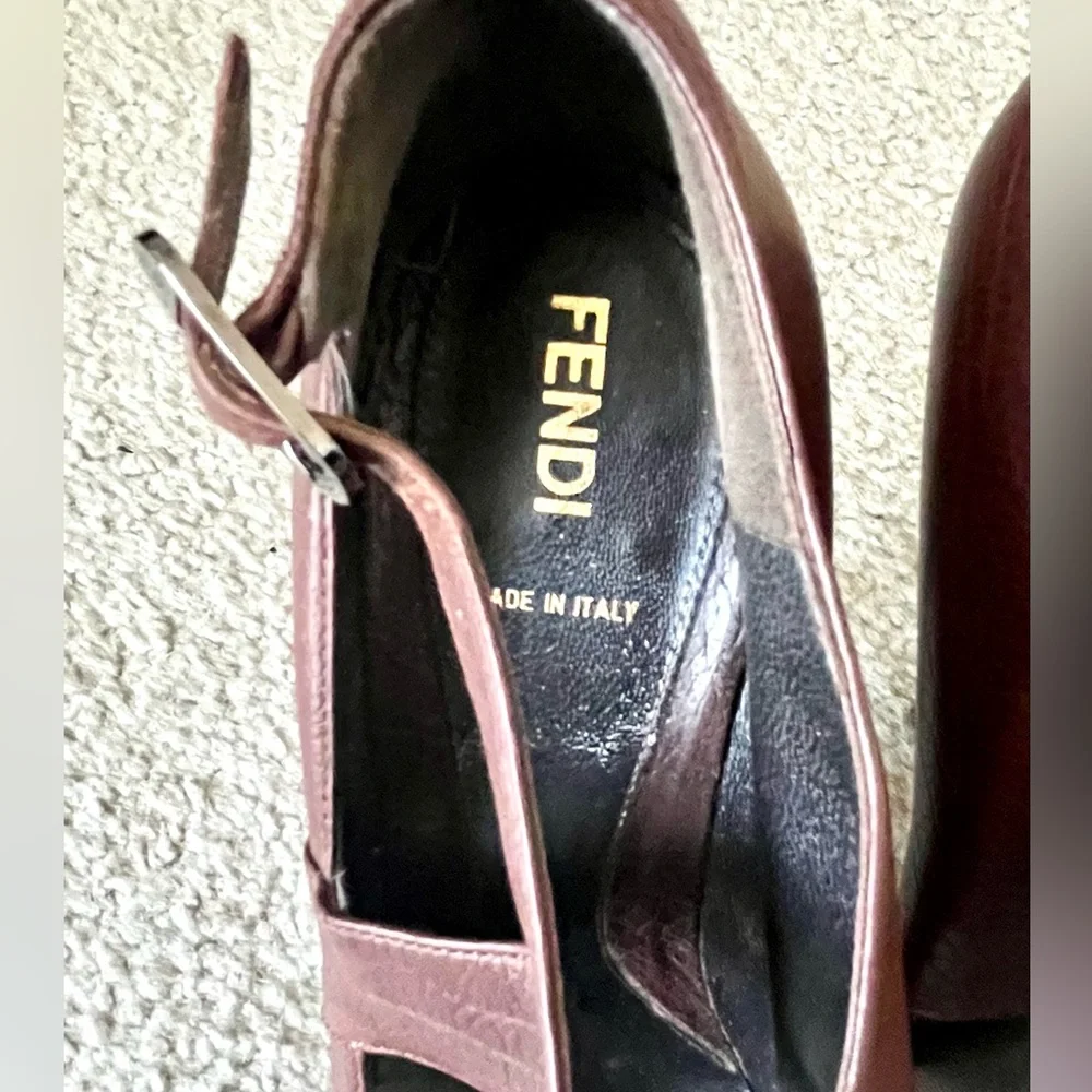 Fendi Butterfly Platform Heels EU 37/US 6.5 Vacchetta Marrone Mary Jane Pumps